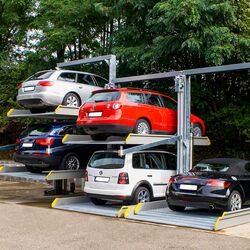 woehr-parklift421-autoparksystem-carparkingsystem-abhaengigesparken-1.jpg