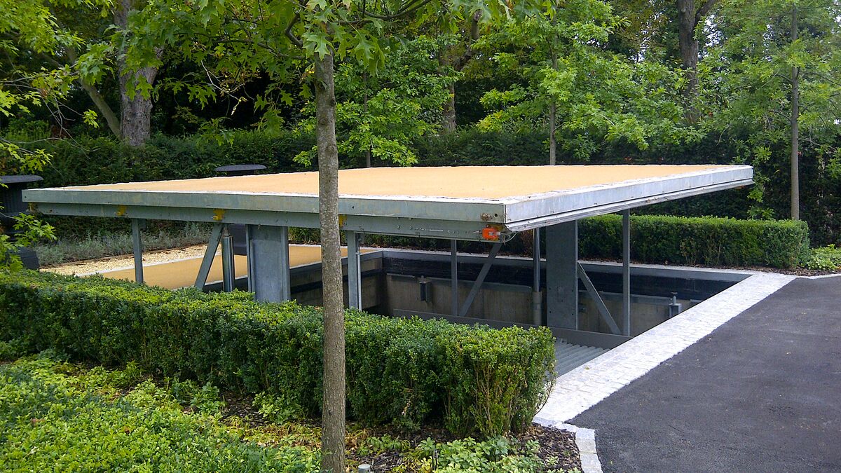 woehr-parklift461-autoparksystem-carparkingsystem-hideaway6.jpg