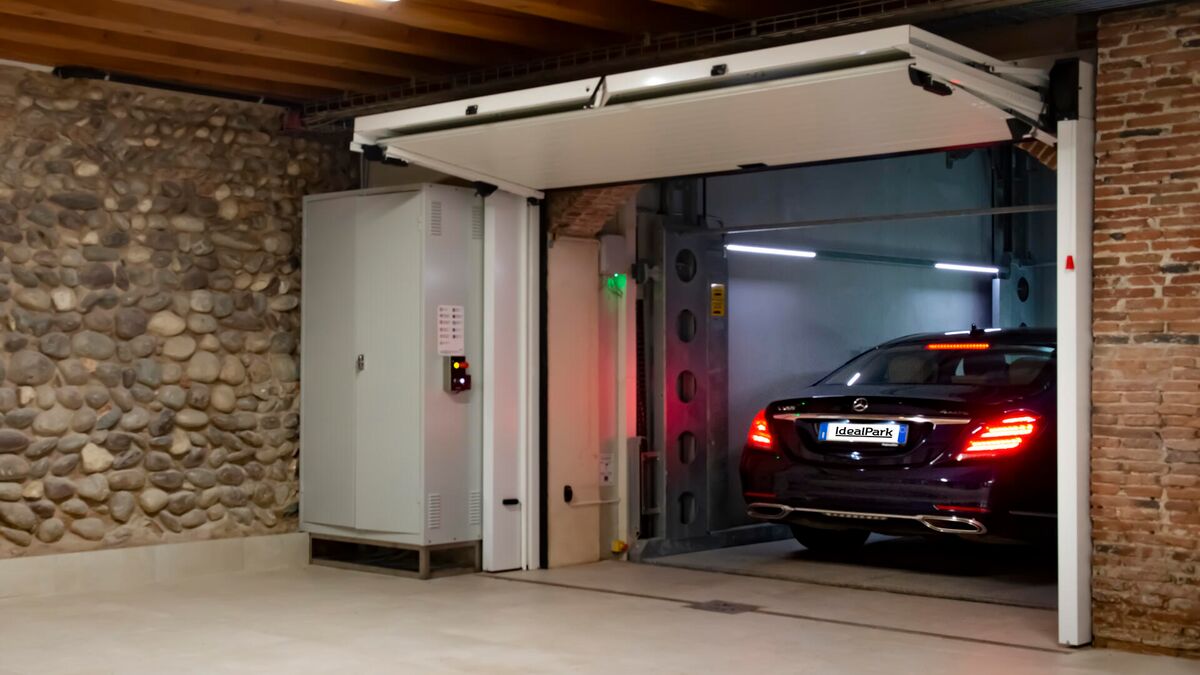 1653039734-5743_3-project-car-lift-bassano-del-grappa-13.jpg
